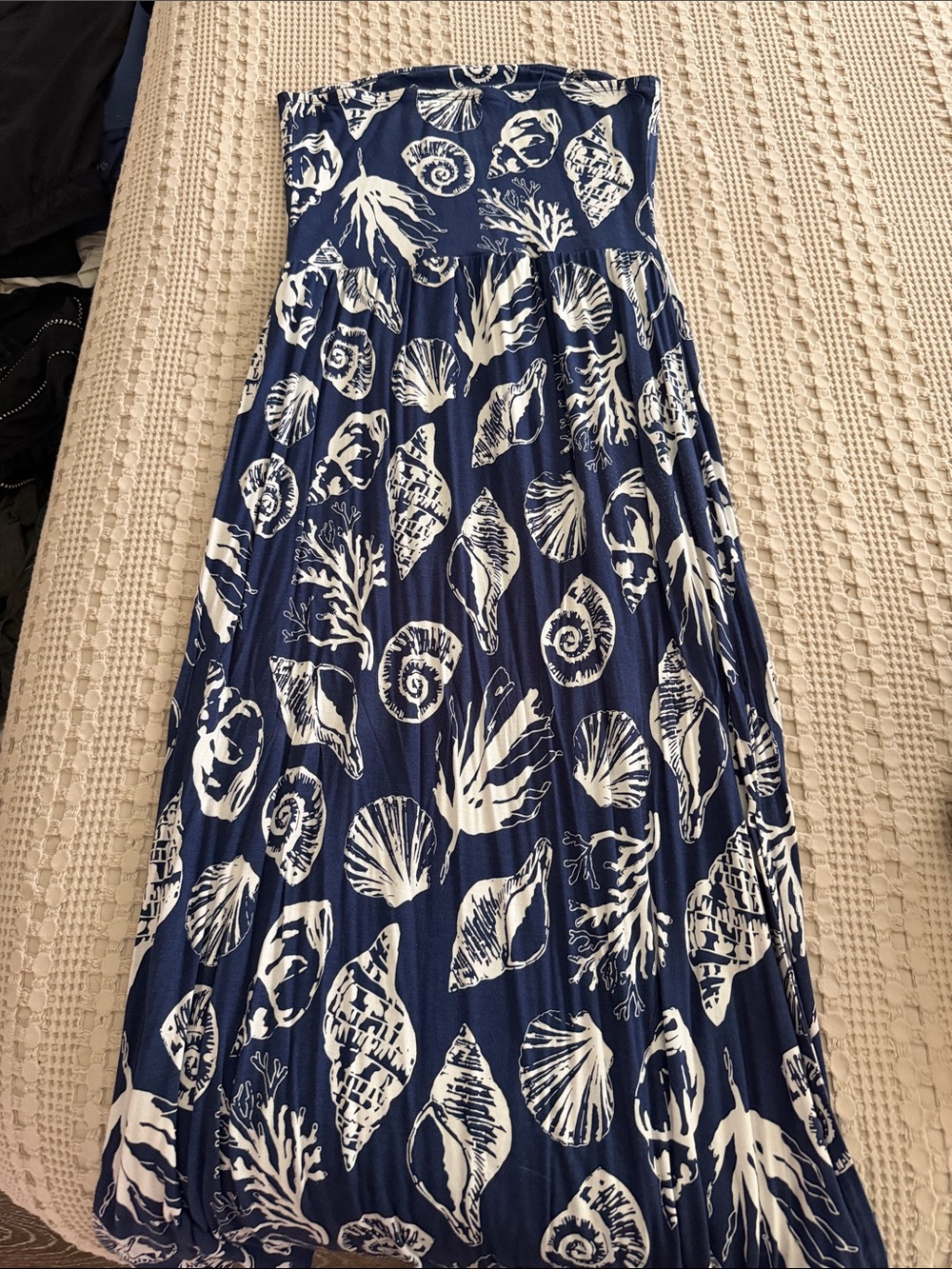 VENUS Navy and White Strapless Seashell Maxi Dress - Picture 2 of 4